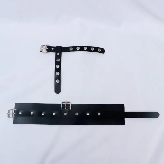 Black Adjustable PU Leather Thumb Bondage Cuffs Hand/Foot Bondage Gear Cuffs BDSM Female Lover Adult Game For Couples
