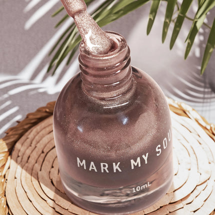 S134 Taoyao - 10ml No - bake Cat's Eye Nail Polish. It dries quickly and lasts long. With a mysterious and deep main color
