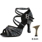 8.5cm heel / 33 (8.5in) / Mainland China