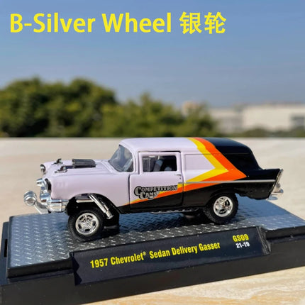 Diecast M2 1: 64 Scale 1957 Sedan Delivery Gasser Simulation Alloy Car Model Collection Display Decoration Toy Gifts
