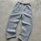GRAY / M
