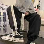 Black Pants / M