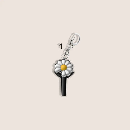 BIGBANG Quan Zhi Long BIGBANG's support concert with acrylic pendants bags keychains and accessories