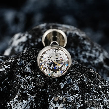 Right Grand ASTM F136 Titanium 18G/16G Threadless Push Pin Flat Back Stud 2/2.5/3/4mm CZ Cartilage Tragus Helix Nose Piercing