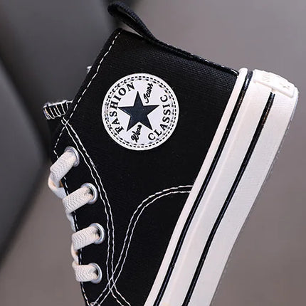 Chaussures en toile mi-montantes pour enfants Chaussures pour enfants décontractées confortables à semelle souple pour garçons et filles Chaussures de planche antidérapantes et respirantes