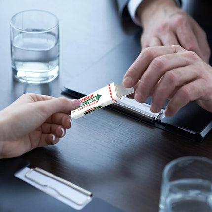 Electric Shock Chewing Gum and Magic Prank Toy for Street Jokes Chewing Gum Prank Toy Gift Gadget Prank Shocking Toy