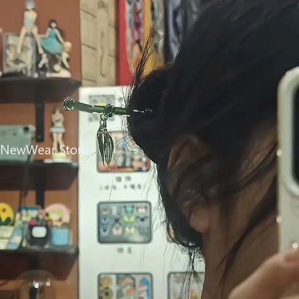 Chinese Style Hair Pin Green Resin Bamboo Leaf Vintage Hair Stick Elegant Gift for Women