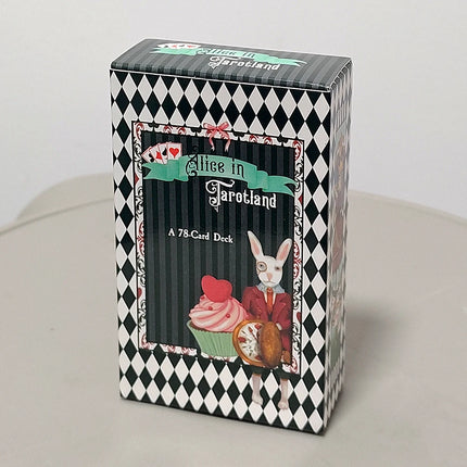 Alice in Tarotland 10.3*6cm: A Whimsical 78-Card Journey Down The Rabbit Hole – Classic Tarot Deck