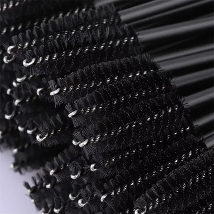 100/200pcs Disposable Eyelash Brushes Lip Brush Applicator Portable Mascara Wands Lash Brushes for Eyelash Extension Makeup Tool