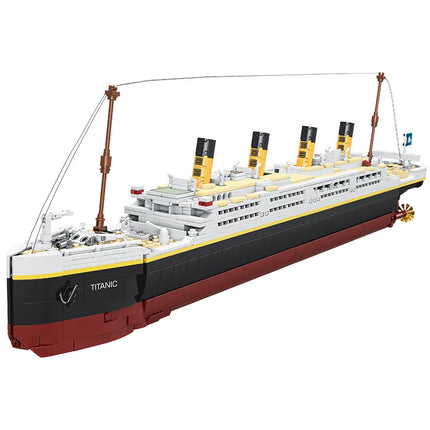 Creative Ideas Titanic Model Creative Luxury Cruise Ship Set Series DIY Boat City Building Blocks Bricks Children Toys Gifts