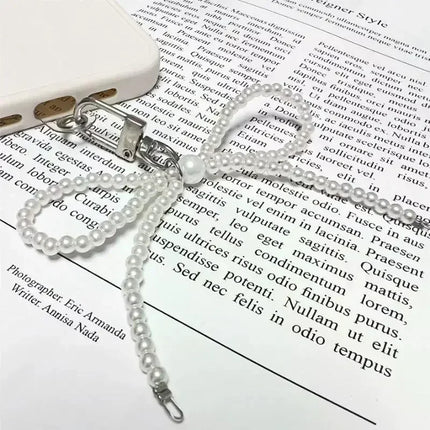 2025 New Korean Sweet Pearl Bow Keychain Heart Pendant Keyring Y2K Aesthetic Key Holder for Girls Bag Pendant Accessories
