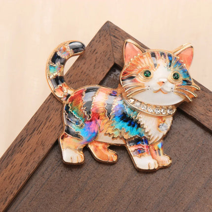 Cute and Exquisite Cartoon Cat Animal Design Brooches for Men and Women, Jewelry, Fashion Accessories, and Couple's Party Gifts