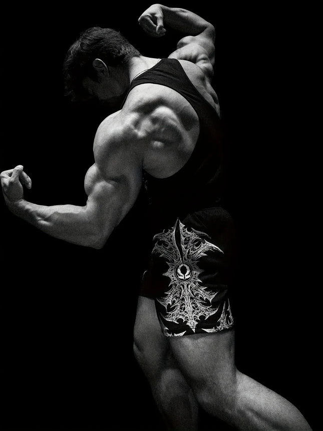 Men’s summer athletic shorts: moisture-wicking, breathable, and stylish—ideal for fitness and the beach.