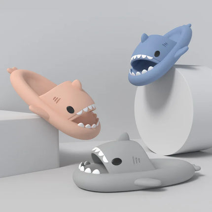 Eyriphy New Design Women Shark Slippers Men Cute Flat Sandals Fashion Cozy Casual Beach Sandals Lovers Home Lovely Bathroom Shoe