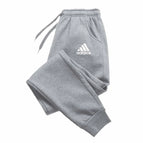 S / Light grey white