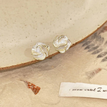 Delicate Camellia Stud Earring For Women Unique Flower Design Ear Stud Temperament White Earrings Daily Jewelry Girls Gift