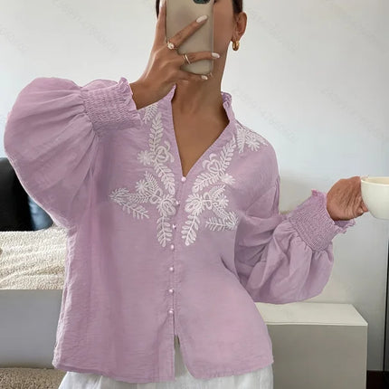 2025 Plus-Size Summer Blouse – Lightweight, Loose-Fitting, Boho-Chic Shirt with Notched Collar, Lace Panels, and Embroidered Flo