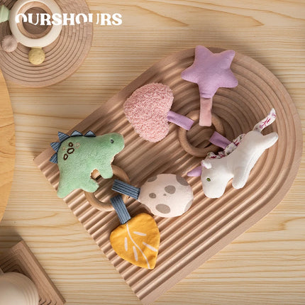 Cartoon Baby Rattle Toys Mobiles Hanging Bell Crib Stroller Toy for Boys Girls Newborn Gifts Infant Plush Rattle Squeaky Toys