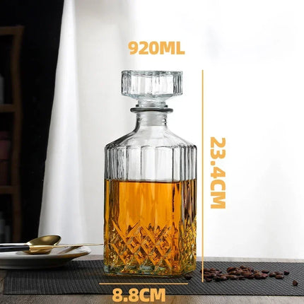 Whiskey Decanter for Liquor Scotch Bourbon with Airtight Stopper, Classical Party Barware, Lead-Free