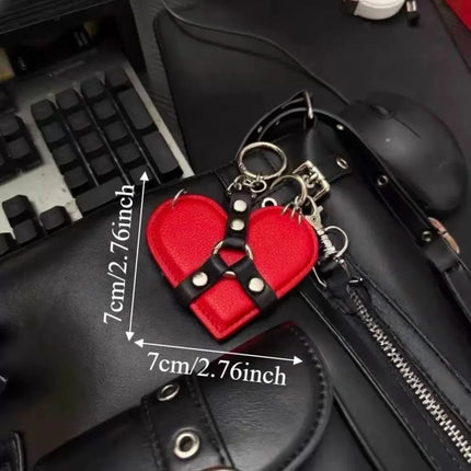 Fashion Y2K Rivet Heart Bag Charm Punk Gothic Leather Heart Keychain Black Red Bag Pendant Bag Hanging