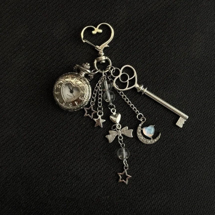 Keychain Design Hollow Heart Pocket Watch Fashion Style Couple Gift Steampunk Clock Hollow Heart Vintage Look Watch Chain Gift