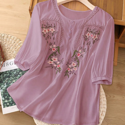 Large Size Women's Heavy Industry Embroidered Crew Neck Five-Sleeve Shirt