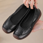 Black / 35