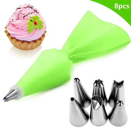 Good 26/8pcs Silicone Pastry Bag Kitchen DIY Icing Piping Cream Reusable Pastry Bag With 24 Nozzle Sets Cake Decorating Tools