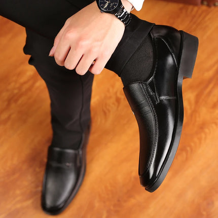 Leather Shoes Men's Business Shoes Luxury Brand Loafers Dress Moccasins Breathable Slip on Black Driving Shoes Male Formal Shoes