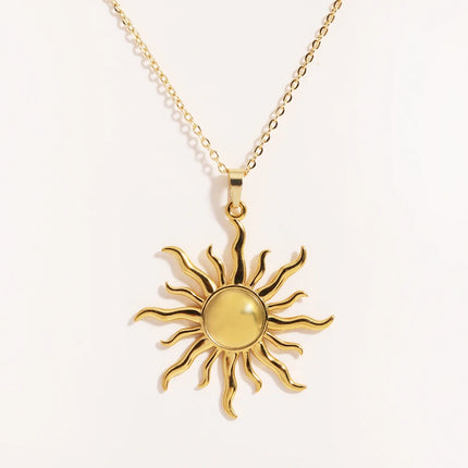 316L Stainless Steel Golden Fashion Sun Pendant Necklace For Women Girl 2025 New Concise Solar Neck Chain Jewelry Gift
