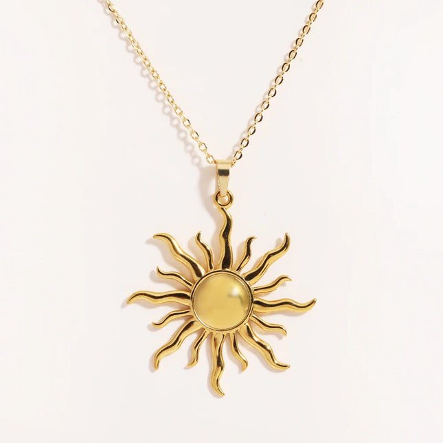 316L Stainless Steel Golden Fashion Sun Pendant Necklace For Women Girl 2025 New Concise Solar Neck Chain Jewelry Gift