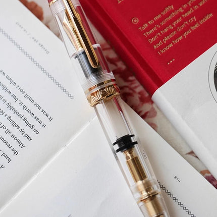MAJOHN P140 Transparent Fountain Pen Sun Nib Metal Copper Piston Light Resin Body PK X159 9019 Stationery School Supplies