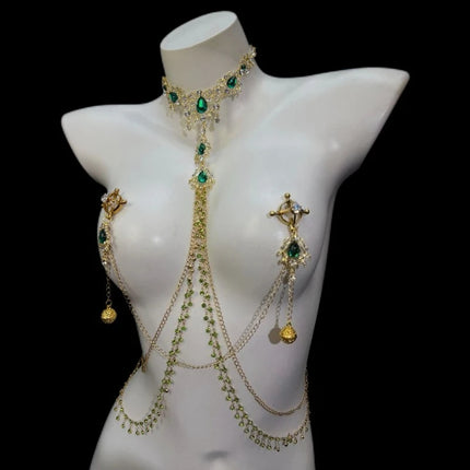 Emerald-Green Rhinestone Nipple Clamp Chain Body Chain Collar in One Piece with Palace Bell Pendant BDSM Couple Teasing Sex Toy