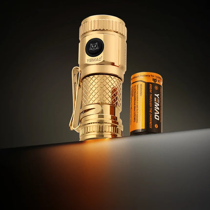 1200lm Mini Flashlight EDC Torch with 4* LEDs and Red Flash Aux LED Copper Metal Pen Flashlight with Magnetic Base Emergency