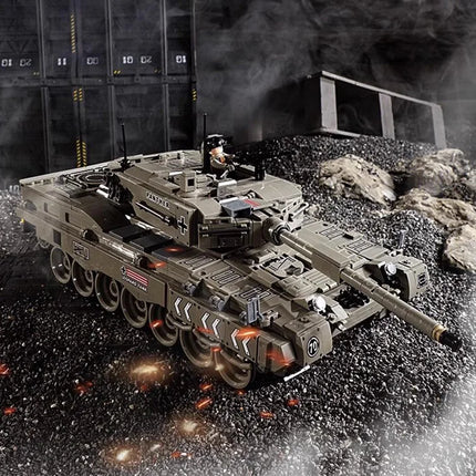 1818 Piece Bricks Technical RC Leopard 2A6 Main Battle Tank Military Building Blocks Boy Birthday Gifts Remote Control Car Toys