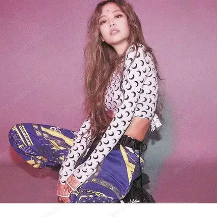Moon Printed Tshirt Graphic Top for Women Stretchy Slim Korean Fall Spring Long Sleeve Tees Y2k Grunge T-Shirt 2000s Clothes