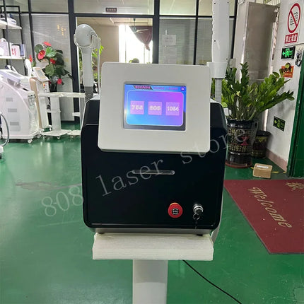 New system 808nm Diode Painless Permanent Hair Removal With Q Switch Nd Yag Laser Tatto Eyebrow Spot Removal Machine