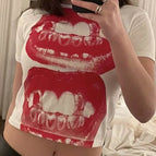 Red / M