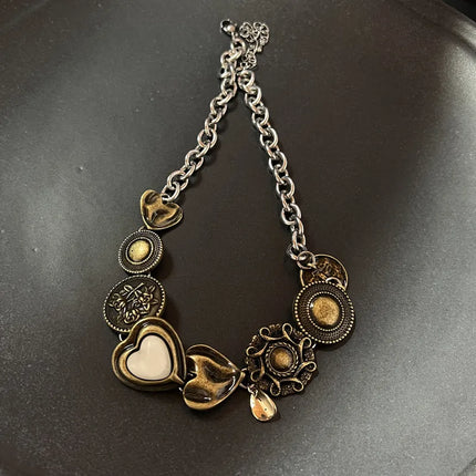 Vintage Leather Brown Stone Pendant Necklace Stacking Choker Temperament Clavicle Chain for Women Girl Autumn Winter Necklace