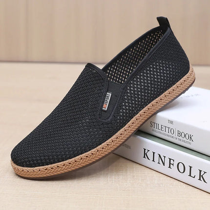 2025 Summer Men's Mesh Shoes Hollow Breathable Lightweight Men's Fabric Shoes Soft-soled Anti-slip Men's Shoes