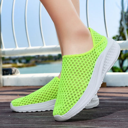 Oiaano Barefoot Man Grey Shoes Mesh Knit Slip On Ultra Light Breathable Soft Bottom Workout Casual Sports Shoes Outdoor Runing