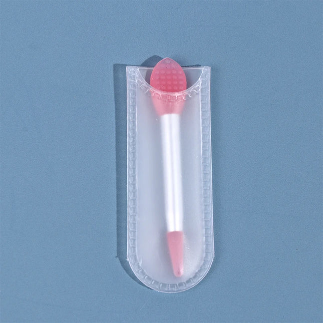 1PCS Small Makeup Brushes Lipstick Applicator Brushes With Anti-lost Cover For Lip Care Makeup Use Silicone Lip Brush