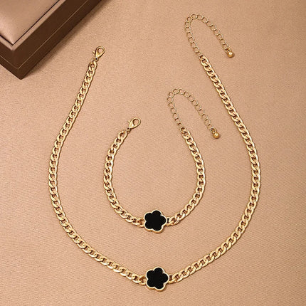 New Lucky Five-petal Flower Five-leaf Clover Earrings Necklace Two-piece set for Woman Fashionable Accessories Party Jewelry