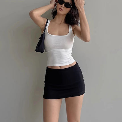 Summer U-neck Sculpted Square Neck Tank Top for Women New 2025 Fashionable Sleeveless Top