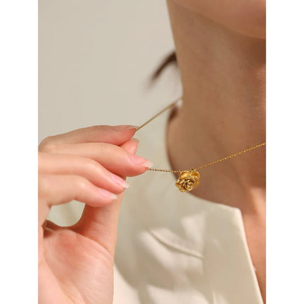 Yhpup Stainless Steel Stereoscopic Flower Pendant Necklace Waterproof 18K Plated Fashion High Quality Golden Jewelry Women