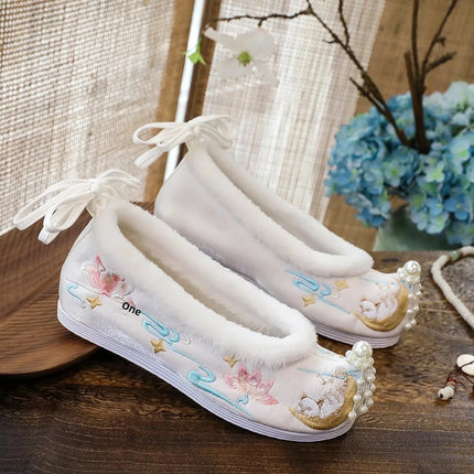 Chasing Moon Hot Sale Of The Season New Style Ming Dynasty Hanfu Shoes National Style Upturned Head Cotton Shoes Ancient Wedding