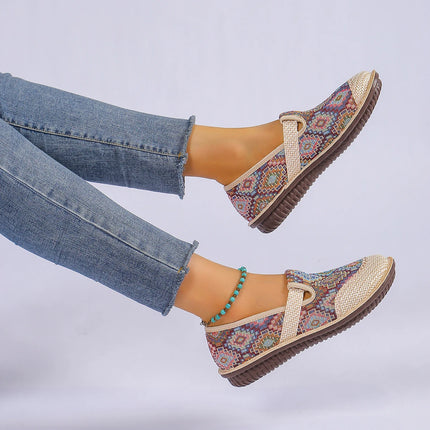 Super light shoes Women's shoes casual sports shoes are versatile They are soft-soled anti-slip and ethnic-style free shippiing
