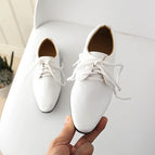 WHITE / 24