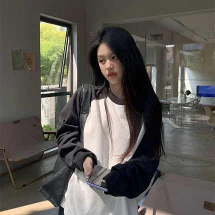 Casual Oversized T Shirt Y2k Tops Harajuku Long Sleeve O-Neck T-Shirts Spring Autumn Black White Patchwork Tees Women Streetwear