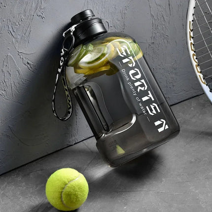 Large Capacity 2 Liter Water Bottle Sports Gym Water Kettle for Camping Travel BPA Free Drinking Bottles